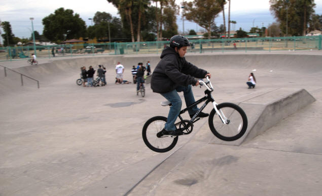 Zach pedals air.