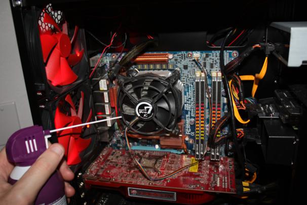 Cleaning the inside of your computer