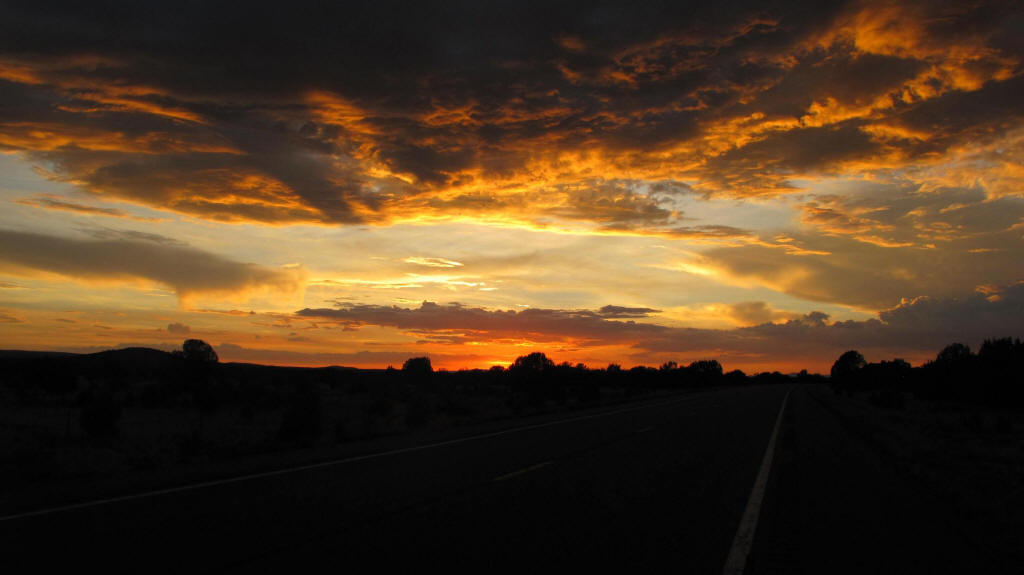 Sunset south of I-40.