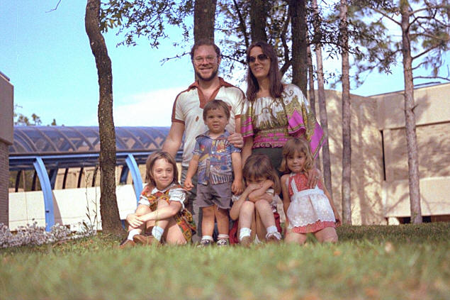 Dottie, Paul, Johnny, Karen, Mary, Jenny.