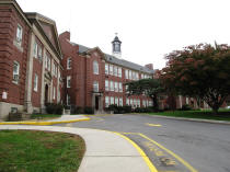 Facade from the right