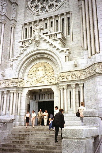 Basilica of Sainte Anne de Beaupr&eacute;.