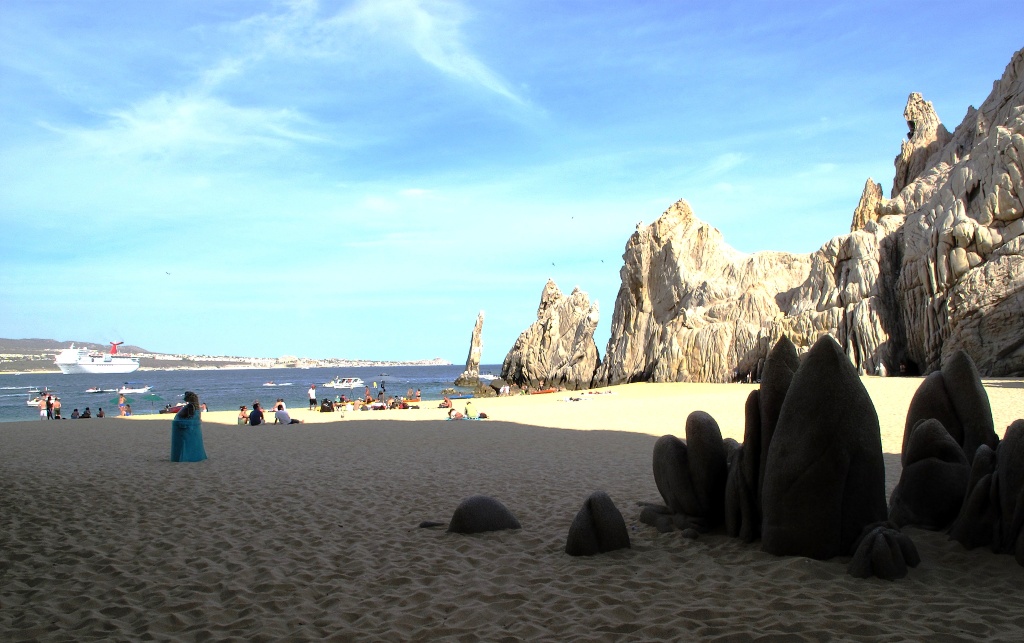 Hoodoos on Lover's Beach.