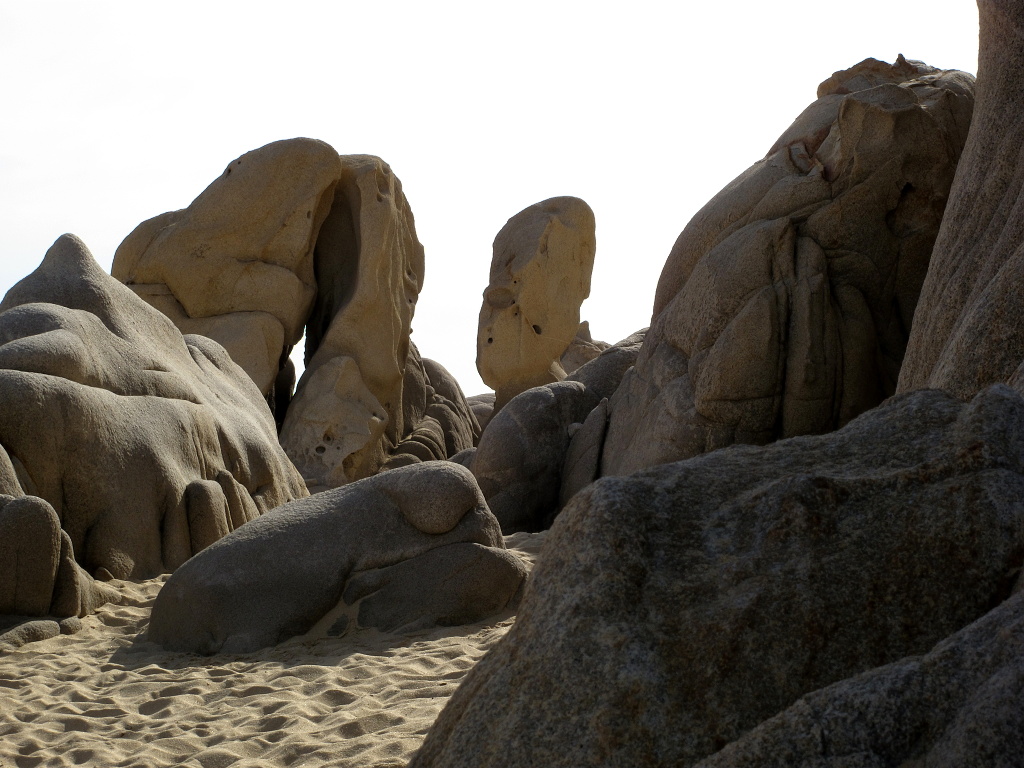 Hoodoos between Lover's Beach and Divorce Beach.